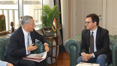 30 عاماً من العلاقات الدبلوماسية.. وزير الثقافة يلتقي سفير كوريا الجنوبية لتعزيز التعاون 