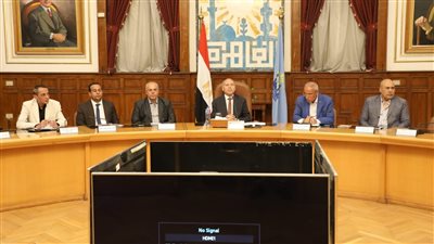 محافظ القاهرة: متابعة دورية لكافة مشروعات الإسكان بديل المناطق غير الآمنة