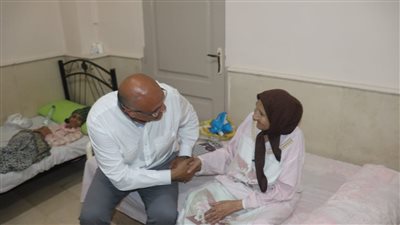 محافظ القليوبية يتفقد دار الرعاية الصحية للمسنين بالخانكة