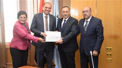 مركز ديروط يعلن نقطة تنفيذ الخطة العاجلة لدعم خدمات الخصائص السكانية 