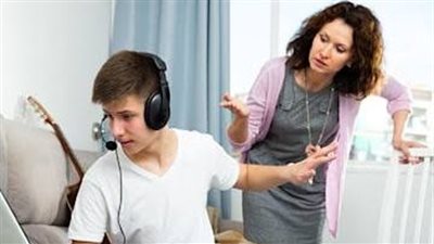 روشتة للتعامل مع المراهقين.. الفهم العميق للتغيرات أول الدواء