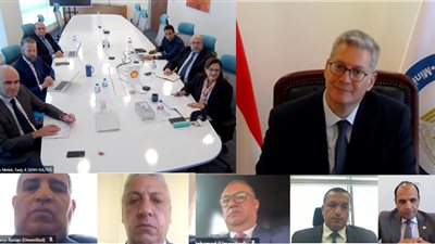 وزير البترول يبحث خطط 