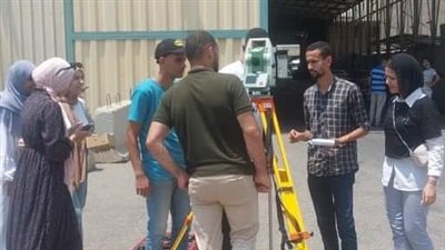تدريب طلاب جامعة الزقازيق على أجهزة المساحة بشركة مياه الشرب 