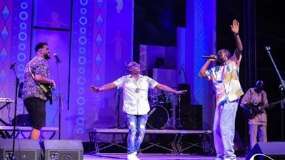 فريق هاي دام يحتفل مع جمهور مهرجان الصيف الدولي بمكتبة الإسكندرية