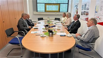 طلاب الطب البيطري ببدر يزورن جامعة لايبزيج الألمانية 