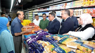 محافظ الدقهلية يدشن مبادرة لتخفيض أسعار السلع الاستراتيجية واللحوم 