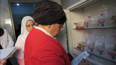 نائب وزير الصحة توصي بتوفير مستلزمات الجراحة لسرعة إسعاف الحالات الطارئة