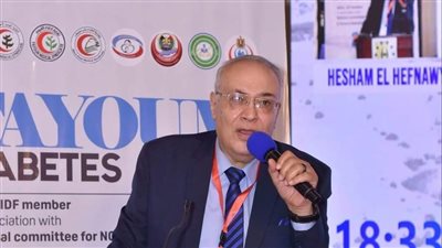 رئيس اللجنة القومية لمكافحة الأمراض: يحذر من مضاعفات مرض السكري 