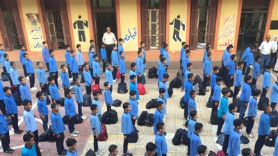 60 % نسبة حضور إلزامية لطلاب الصف الأول الابتدائي