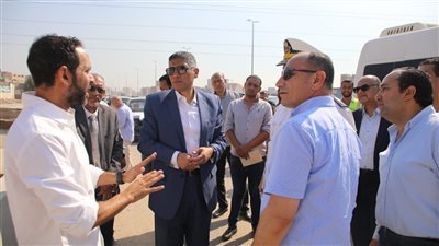 محافظ الجيزة يتفقد نسب تنفيذ الأعمال بمحور عمرو بن العاص