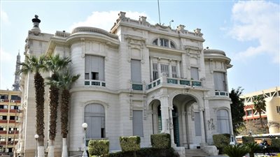 بيان جديد من جامعة عين شمس بشأن واقعة الفنان محمد فؤاد