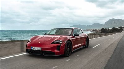 الغرف التجارية: ذوي همم يستوردون سيارات بورش وحرموا الدولة من 7 ملايين جنيه