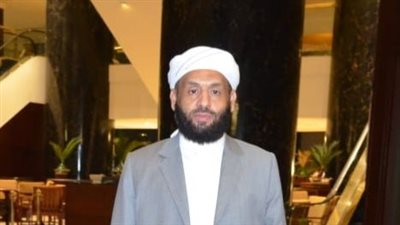 وزير الأوقاف والإرشاد بالجمهورية اليمنية: المرأة هي مدرسة التنشئة الصالحة