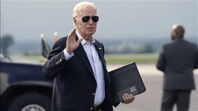 بايدن : مساعدات لأوكرانيا تتضمن صواريخ دفاع جوي ومضادة للدروع وذخيرة 