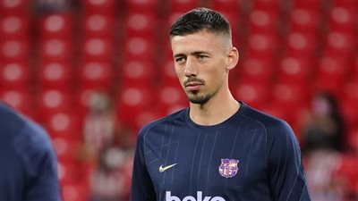 أتلتيكو مدريد يحسم صفقة مدافع برشلونة