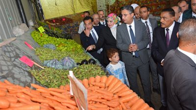 التموين: أماكن بالمجمعات الاستهلاكية لطرح الخضروات والفاكهة بأسعار مخفضة