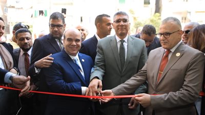 محافظ الجيزة يفتتح أول فرع مكتب توثيق شهر عقاري ببولاق الدكرور 