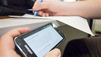 4 حالات غش إلكتروني في امتحان اللغة الأجنبية الثانية بملاحق الثانوية 