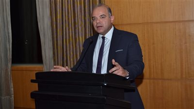 محمد فريد يلتقي قيادات قطاع التأمين لبحث تطوير ورفع كفاءة وتنافسية القطاع 