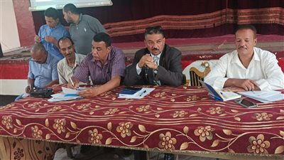 لقاء توعوي موسع بـ تعليم نجع حمادي لعرض القرارات الوزارية الجديدة