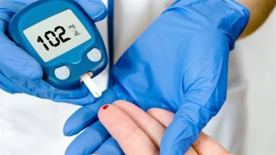 ملعقتان في كوب شاي طريق سريع للإصابة بالسكري (فيديو)