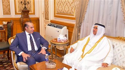 وزير الشئون النيابية والقانونية يستقبل رئيس البرلمان العربي