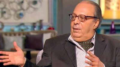 أسامة عباس يعتزل الفن نهائيًا بعد رحلة عطاء 55 عامًا