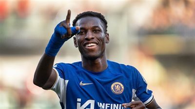 جاكسون يطالب نجم تشيلسي الاسبق بالصمت بعد تسجيله في مرمى ولفرهامبتون 