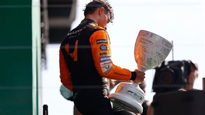 نوريس : فخور بالحصول على اللقب بطريقتي ودون عدائية