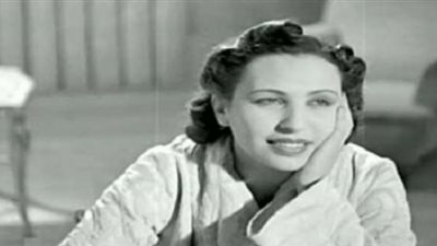 اشتهرت بتقديم أدوار الأم المصرية.. محطات في حياة أمينة رزق بذكرى رحيلها 