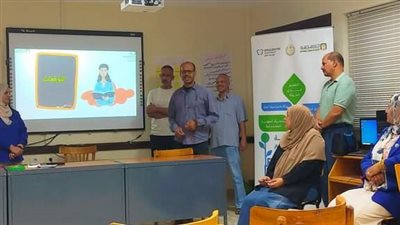 وكيل تعليم فرشوط يشارك في تدريبات مؤسسة علمنى