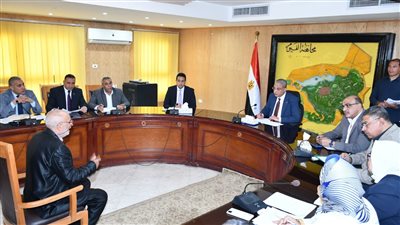 محافظ الفيوم يوجه بمراجعة وتدقيق أراضي أملاك الدولة بقرية أبو جندير