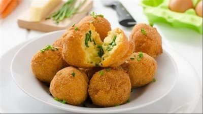 كرات البطاطس بالجبن