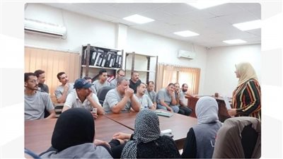 التوعية بأحكام القانون وعقود العمل والإجازات فى ندوة بجنوب بورسعيد