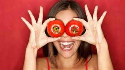 أطعمة تعزز هرمون السعادة| كيف يمكن للتغذية أن تحسن مزاجك