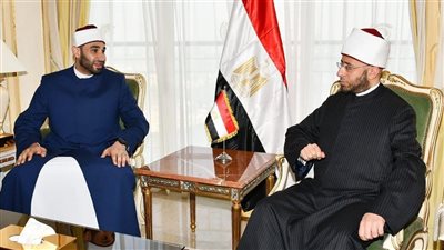 خلال لقائه بإمام مسجد الجمعية المصرية بمدينة ملبورن بأستراليا 