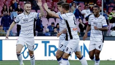 كالياري يتعادل إيجابيا مع كومو في الدوري الإيطالي