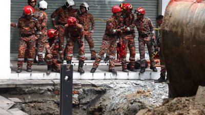 اختفاء سيدة في حفرة بالهند 