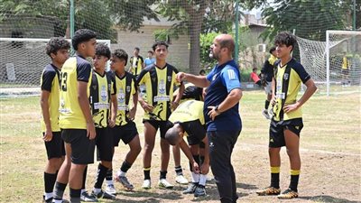 فريق المقاولون العرب مواليد 2009 يتفوق على نادي أورانج في مباراة ودية