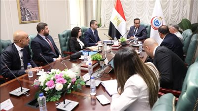  عبدالغفار يستقبل ممثلي الشركة المنفذة لإطلاق منصة السياحة الصحية