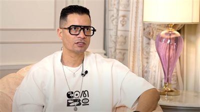 بعد قرار وقفه.. حسن شاكوش يعتذر للشعب التونسي 