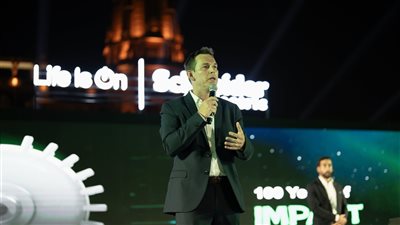 شنايدر إلكتريك تحتفل بمرور 100 عام من التأثير الإيجابي من خلال منتجها 