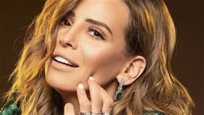 شقيقتان لـ إيمان العاصي 