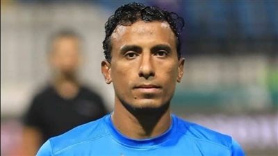 تدريبات تأهيليه لعبد الشافى على هامش مران الزمالك 