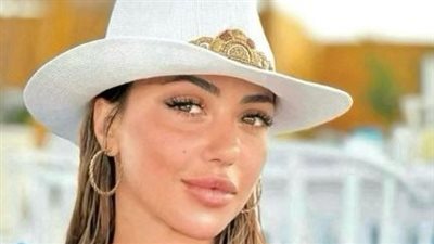 رواد السوشيال ميديا يتغزلون في أنوثة سارة سلامة