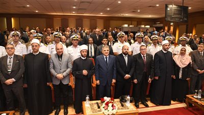 الفريق أسامة ربيع يشهد ندوة دينية تثقيفية لوزير الأوقاف