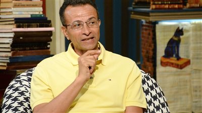 خيري حسن يعزف على أنغام فنان الشعب سيد درويش فى كتاب جديد