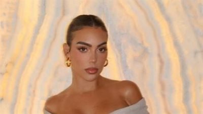 بالأبيض.. جورجينا تحتفل بتكريم كريستيانو رونالدو كأفضل هداف في تاريخ أوروبا 