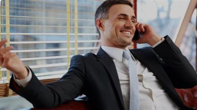  8 علامات توضح الفرق بين النرجسي والأناني