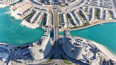 الشربيني: الساحل الشمالي الغربي يتحول إلى منطقة جذب سياحي كبيرة 